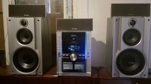 Panasonic SA-VK750 / Music port (AUX)