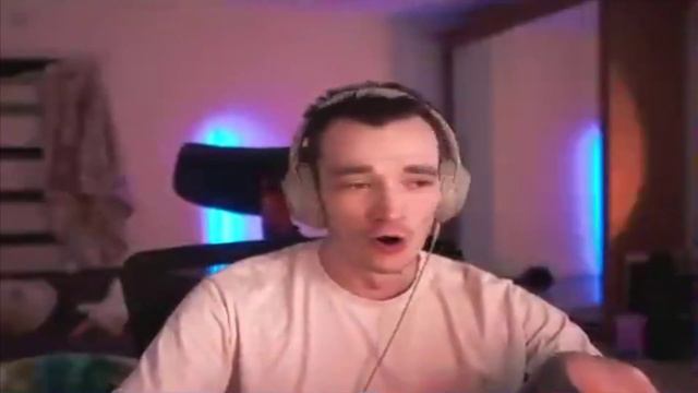 MIRWANA НА ПРОТЯЖЕНИИ 43 СЕКУНД ПЫТАЕТСЯ ДОКАЗАТЬ ЧТО У НЕГО НЕТ ИМП*ТЕНЦИИ feat. ЖЫ ШИ смотреть онлайн