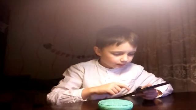 Распаковка JBL Clip 2 смотреть онлайн