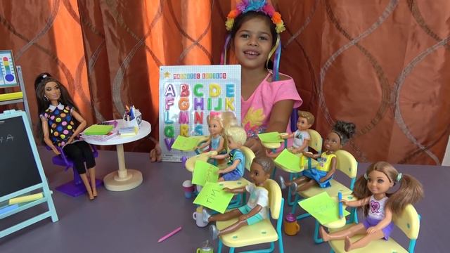 CHELSEA AT SCHOOL  - Students - Teacher - Alphabet - Numbers - Snacks