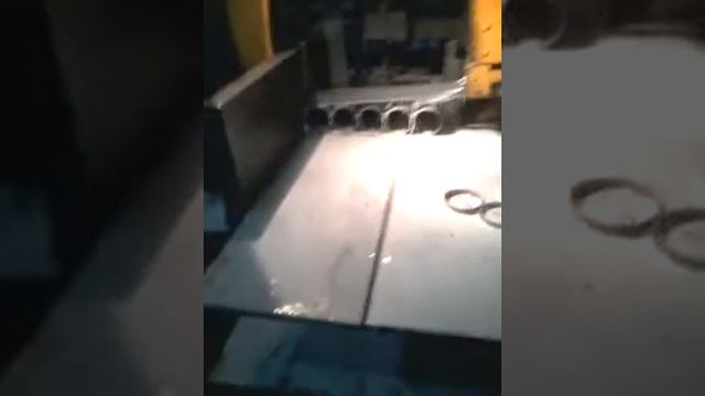 порезка труб ленточной пилой по металу смотреть онлайн