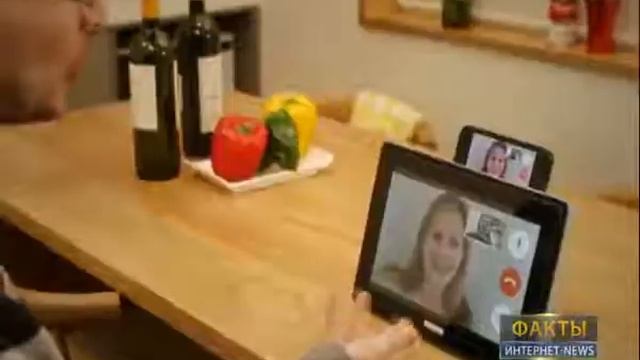 «Факты. Интернет-news»: бесплатный обед за отказ от смартфона, самый трудолюбивый кот смотреть онлайн