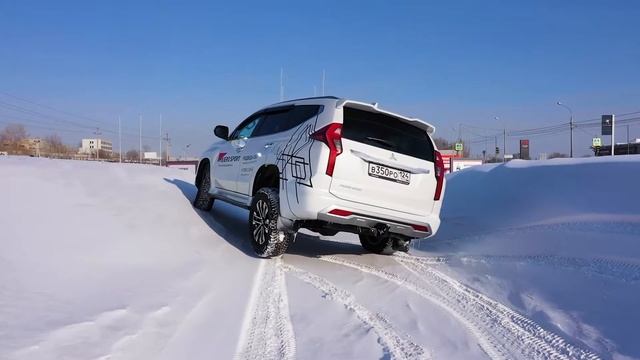 Новый Pajero Sport смотреть онлайн