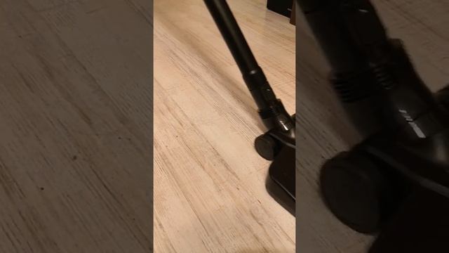 Zeegma Zonder Verti - odkurzanie panelia смотреть онлайн