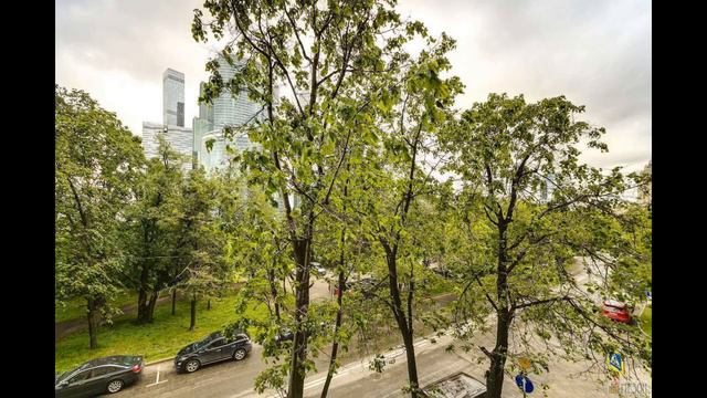 Продается квартира с видом на реку и Сити в фа... смотреть онлайн