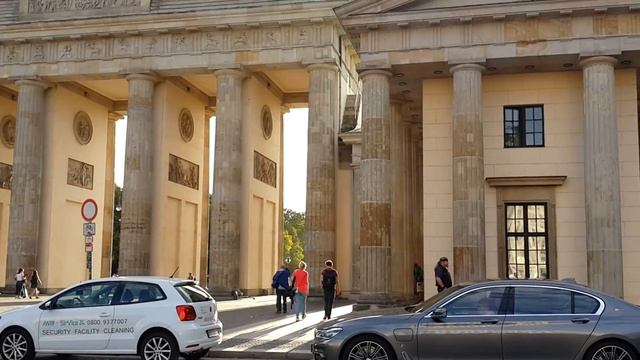 Берлин Брандербургские ворота смотреть онлайн