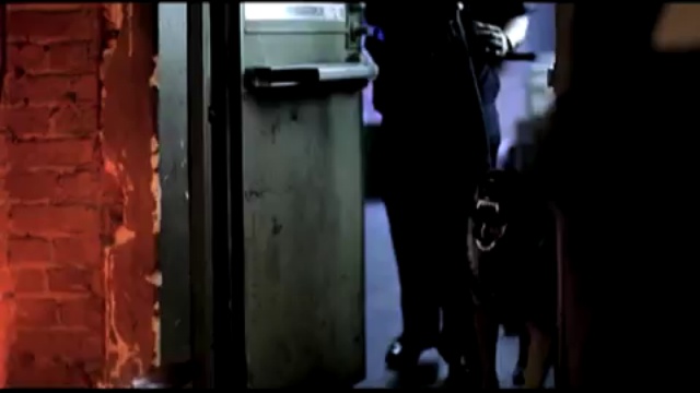 Depeche Mode - I Feel Loved смотреть онлайн