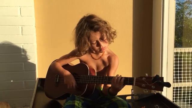 Nowhere man baritone ukulele смотреть онлайн