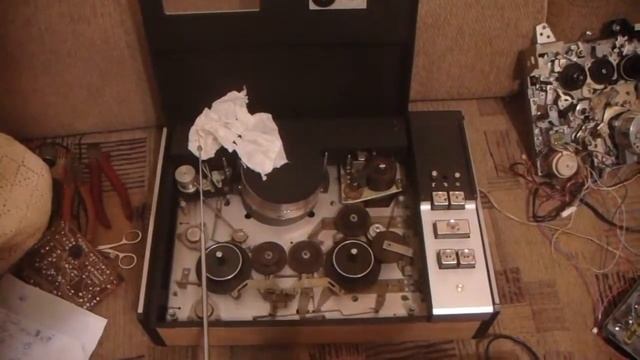 Стирающая головка ВМ-12 в Л1-08 смотреть онлайн