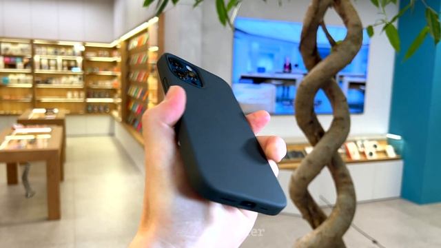 Чехол uBear Touch Case для iPhone 12 Pro (Чёрный) смотреть онлайн
