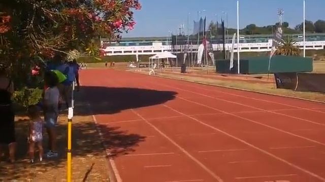 20.74 +1.1, Delvis Santos (front vue) смотреть онлайн