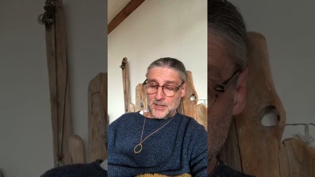 Кит Лоринг читает сказку «Маленький принц» смотреть онлайн