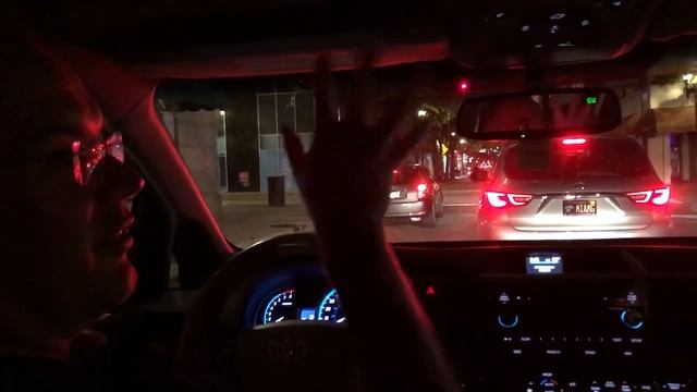 В доме на колесах по Америке / Ночные покатушки по Майами с Big Big Family in the USA смотреть онлайн
