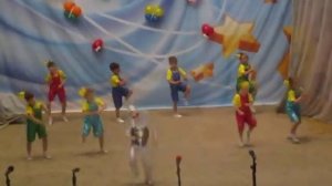 Танец "Робот Бронислав"