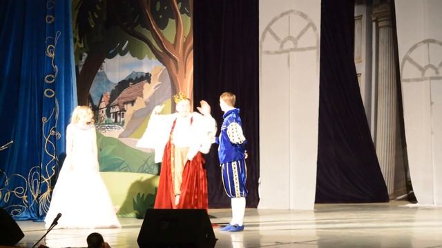 СПЕКТАКЛЬ ЗОЛУШКА смотреть онлайн