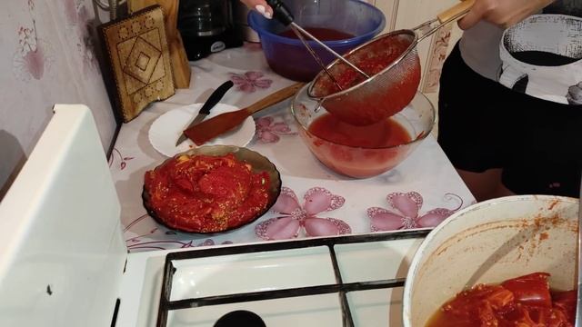 ОСТАНЕМСЯ БЕЗ ХОЗЯЙСТВА/КУПИЛА НАСТОЛЬНУЮ ЛАМПУ/КЛУБНИКИ МНОГО НЕ БЫВАЕТ смотреть онлайн
