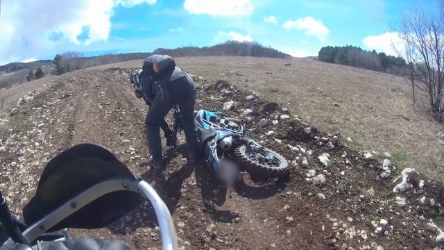 Крым лайт эндуро / Нарезка моментов Февраль - Май 2023 смотреть онлайн