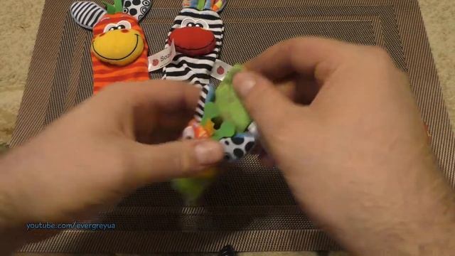 Носки-погремушки и браслеты-погремушки Sozzy для ребёнка смотреть онлайн