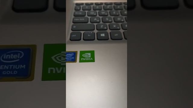 ⚡Стильный элегантный красавчик от Asus⚡ смотреть онлайн