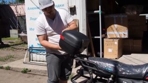 Обзор мопеда Альфа Форестер с кофром и дугами