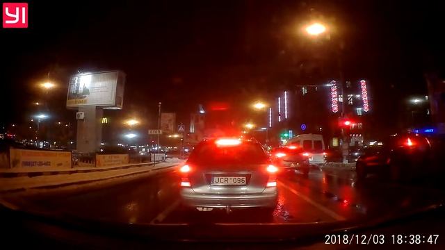 Тест ночью видеорегистратора Xiaomi Yi Smart Dash WiFi Gray International Edition / 1080р60fps смотреть онлайн