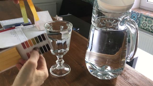 Эксперимент! PH талой воды и PH воды из крана, в чём разница? Что будет, если пить воду из под кран смотреть онлайн