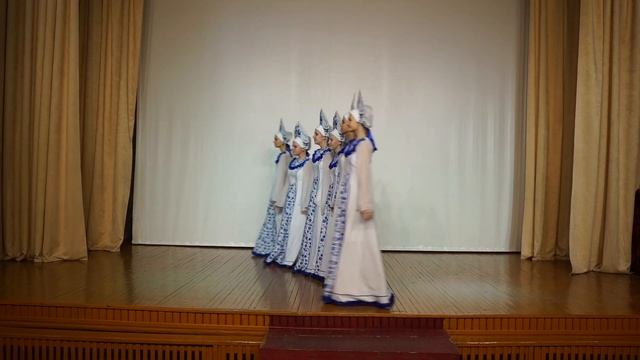 МУ ДО ИРМО "Пивоваровская ДШИ", хореографический ансамль "Конфетти". "Музыкальная шкатулка Гжель". смотреть онлайн