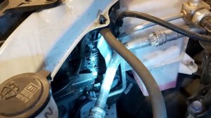 Новый RAV4 Конкретный косяк с регулировкой фар. Видео от владельца. 1 часть