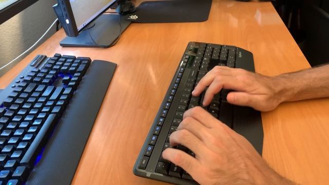 LIGHT Logitech Wireless Keyboard MK345 Comfort смотреть онлайн