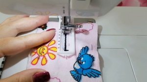 как сделать отверстие для пуговицы с помощью швейной машинки .. #мода #текстиль #дизайн  #пуговица