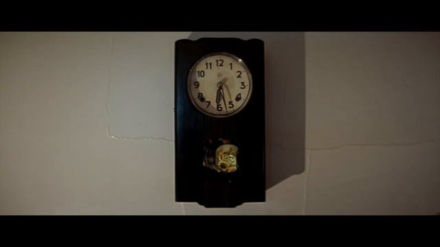 Silent Light [Stellet Licht] (2007) by Carlos Reygadas, Clip: Opening landscape and ticking clock смотреть онлайн