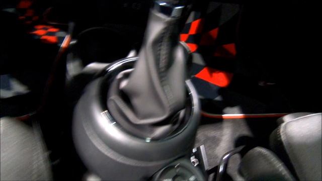 MINI COOPER 5 DOOR NEW MODEL WRAPPED SHOW SAFETY CAR WALKAROUND + INTERIOR смотреть онлайн