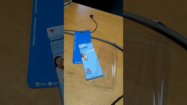 Правила вимірювання температури електронним термометром OMRON Eco Temp Smart смотреть онлайн