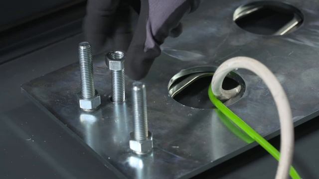 COMMENT REMPLACER UN MOTEUR BK PAR UN MOTEUR BKV SUR UN PORTAIL COULISSANT FR смотреть онлайн