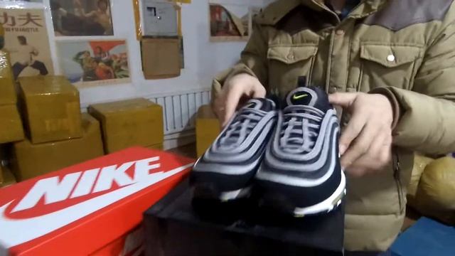 Кроссовки Nike оптом из Китая. Обзор от ChinaToday.ru смотреть онлайн