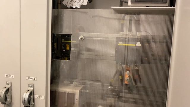 Электрика в новом доме , как устроена Электрощитовая жилого дома и паркинга. смотреть онлайн
