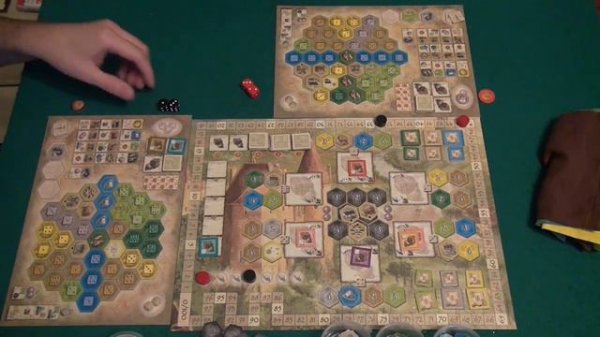 051 Замки Бургундии играем в настольную игру board-game The Castles-of-Burgundy