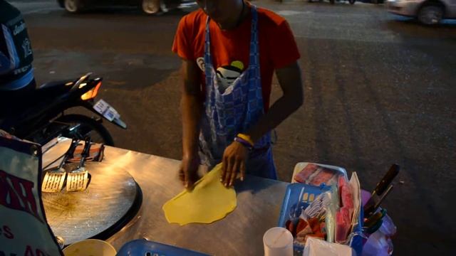 Вкусные тайские Банановые блины смотреть онлайн