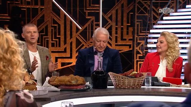 Привет, Андрей. Парень из Батайска Николай Горобец передаёт привет своему городу и своим родным. смотреть онлайн