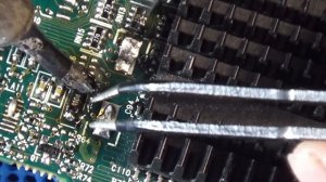 Как легко выпаивать SMD микросхемы, транзисторы, кварцы, резисторы и конденсаторы одним паяльником