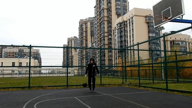 Уроки от Sky-Starа (Как делать кроссоверы для баскетбола и стритбола)---(39 серия) смотреть онлайн