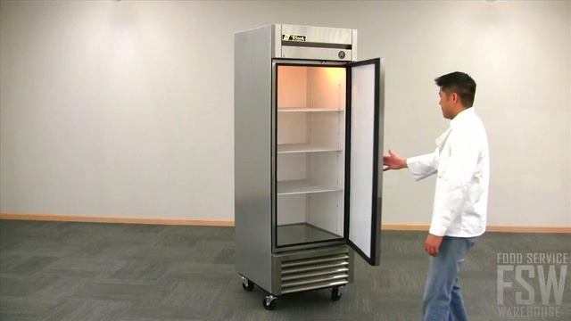 True Solid Door Reach-In Freezer Video (T-23F) смотреть онлайн