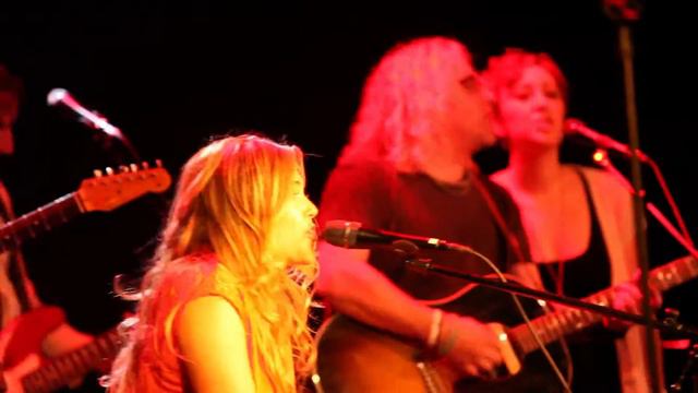 miniGIG w/ Rachel Platten - "53 Steps" смотреть онлайн