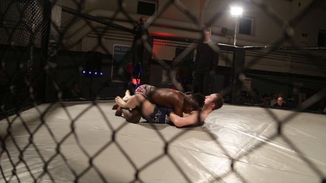 Ian Coughlan vs Makinde Adeyemi at Ryoshin FC 8 смотреть онлайн