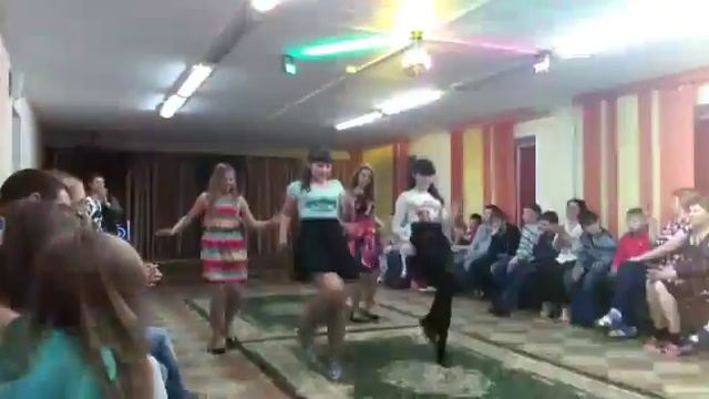 Танец буги вуги смотреть онлайн