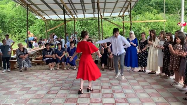 Адыгский танец «Зыгъэлъат»/Adige dance "Zyg'elat"/шапсуги #adige #шапсуги #черкесы #zurkatravel смотреть онлайн