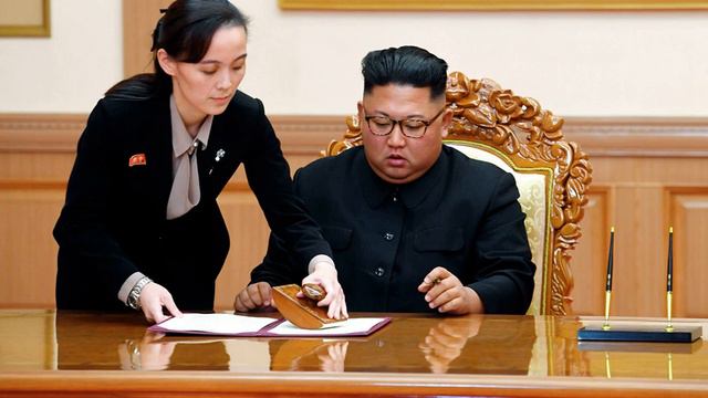 СМИ КНДР продолжают писать о работе Ким Чен Ына смотреть онлайн