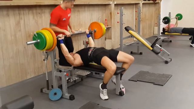 Дмитрий Шатохин Жим лёжа 170 кг 01 12 17 смотреть онлайн