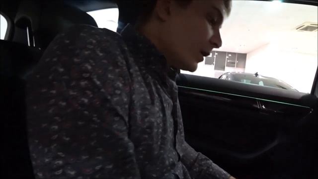 Skoda Kodiaq 2020 или Karoq . ЧТО ВЫБРАТЬ И ЧТО ЛУЧШЕ ? Обзор авто шкода Карог Кодиак новый кузов смотреть онлайн