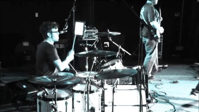 JackJones featuring Kurtis Kopp on Drums/Vocal - Ghost, by Slash смотреть онлайн
